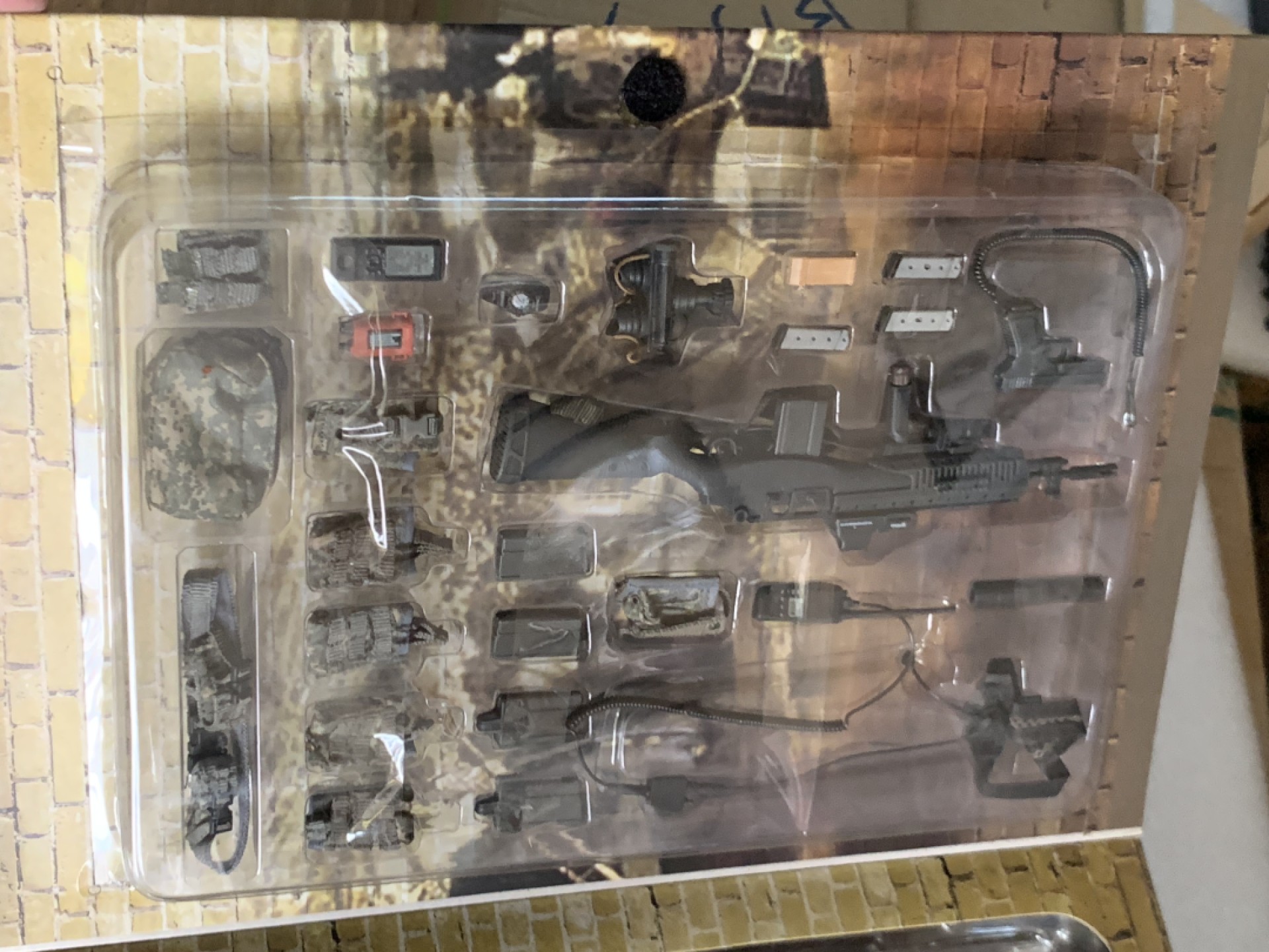 零元拍：绝版 HT 1/6 CIA 伊拉克 全新未拆。