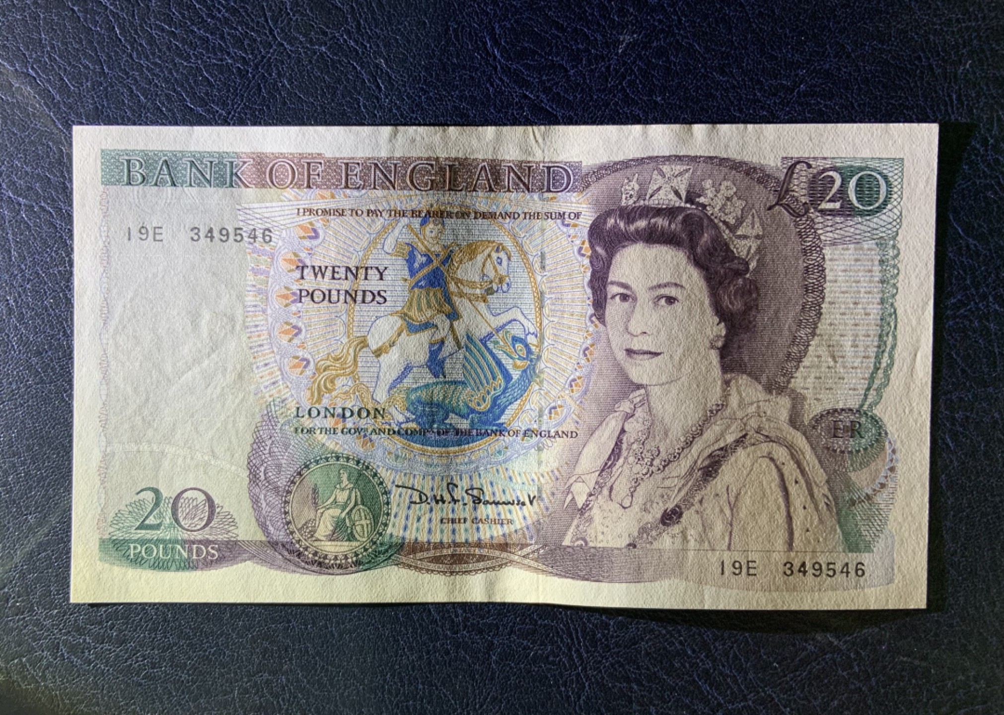 收藏联盟Quantum Auction 第208期拍卖(最后三拍新添测试钞评级币) 英国1984-88年20镑 品相AU+ 无明显中折 莎士比亚的《罗密欧与朱丽叶》