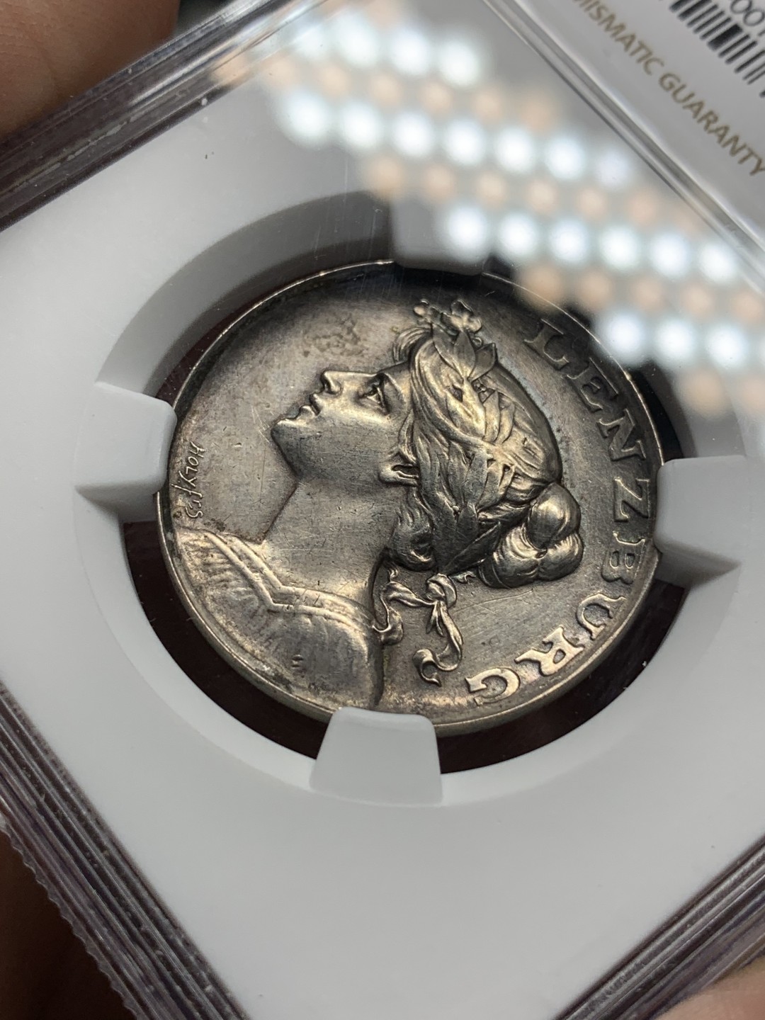 《竞宝斋》第115场-周日，周一 ，2场连拍（全场包邮） NGC UNC 1911年瑞士阿尔高射击节银章，景观设计精美，少见品种