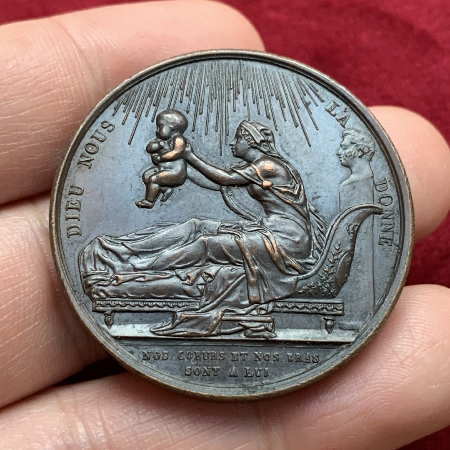 《竞宝斋》第115场-周日，周一 ，2场连拍（全场包邮） 1820年 法国波尔多公爵 诞生铜章，直径38mm，重量31g，光边原铸