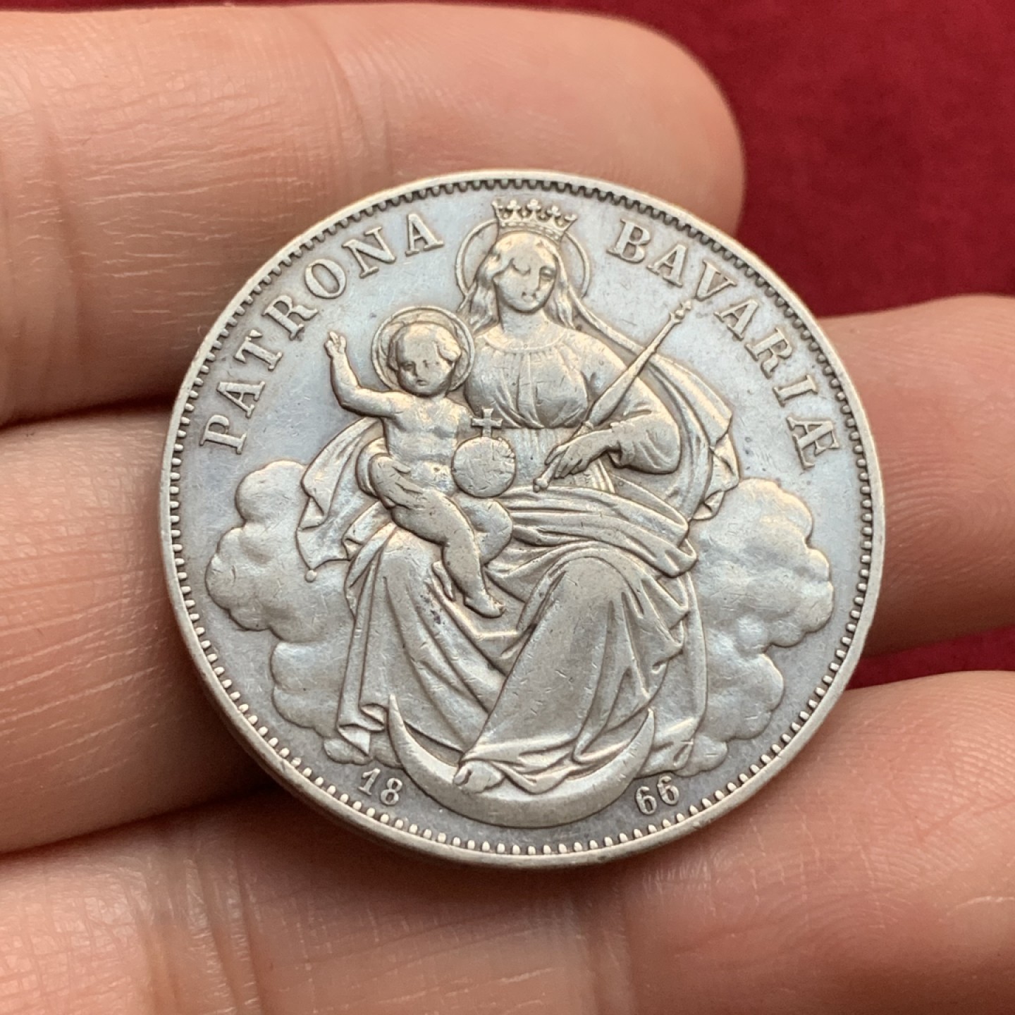 《竞宝斋》第115场-周日，周一 ，2场连拍（全场包邮） 德国 1866年 巴伐利亚 抱婴 泰勒银币