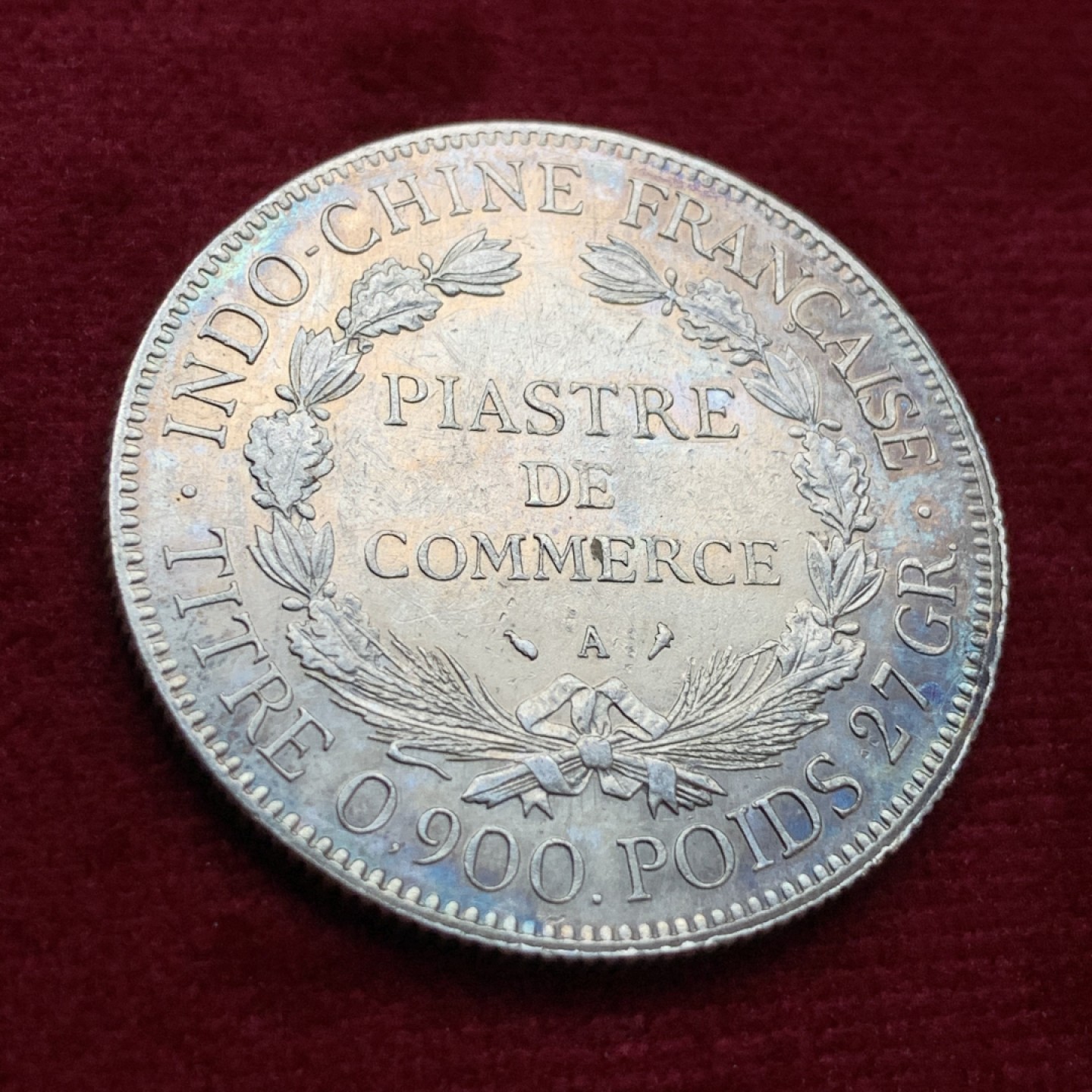 《竞宝斋》第115场-周日，周一 ，2场连拍（全场包邮） AU好品 法国 1926年 法属印度支那坐洋一圆银币 鼻子高点清晰 五彩包浆