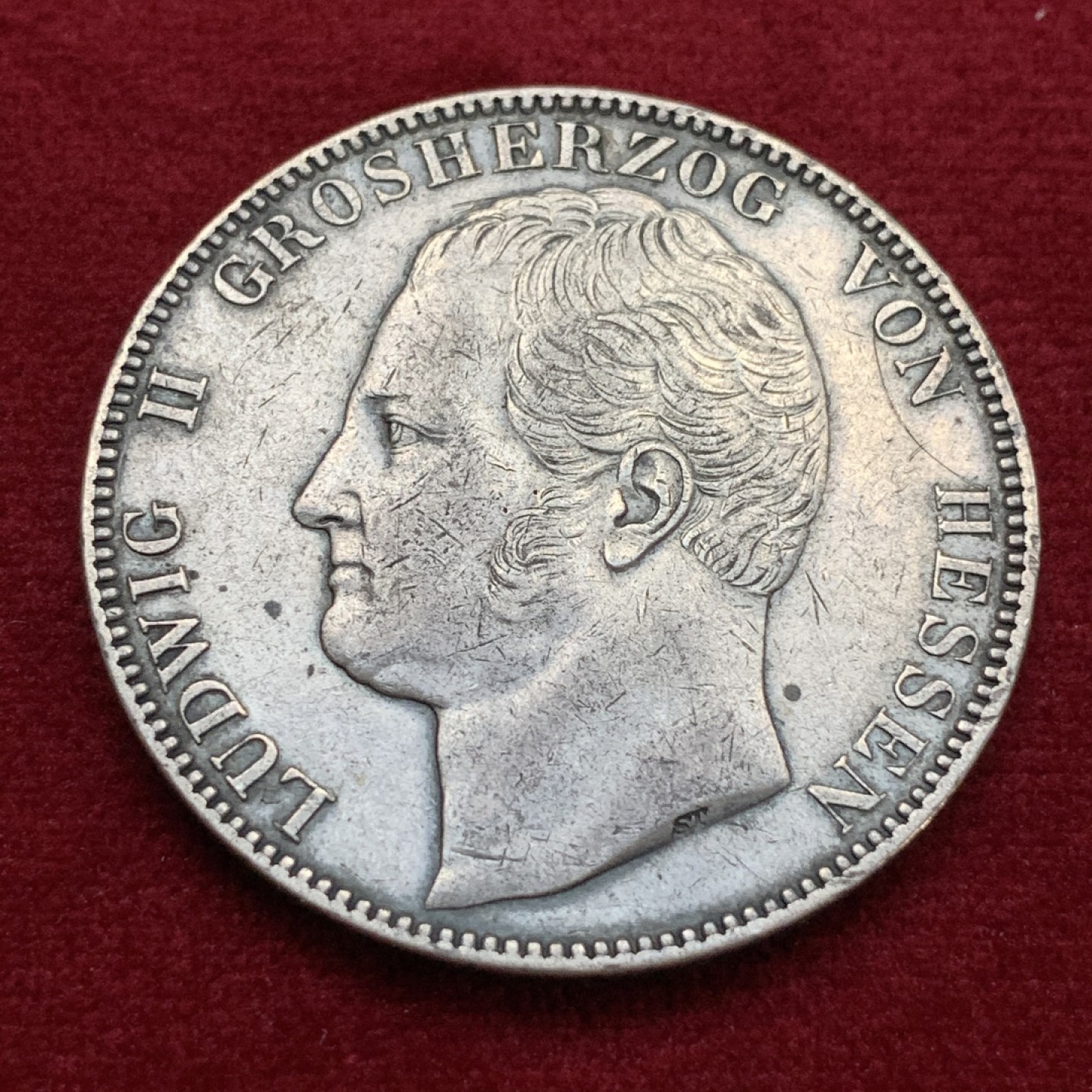 《竞宝斋》第115场-周日，周一 ，2场连拍（全场包邮） 1840年 德国 黑森达姆施塔特2泰勒 银币 37克大银币 细节非常不错