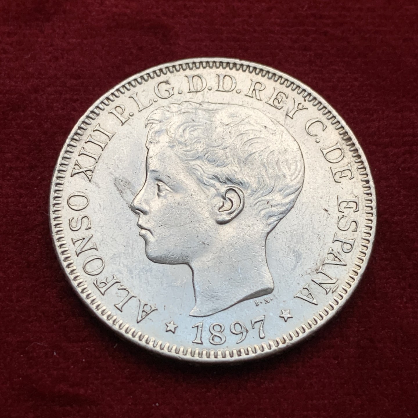 《竞宝斋》第115场-周日，周一 ，2场连拍（全场包邮） 西属菲律宾  1897年 阿方索十三世 1比索 银币 UNC 品质 难得状态