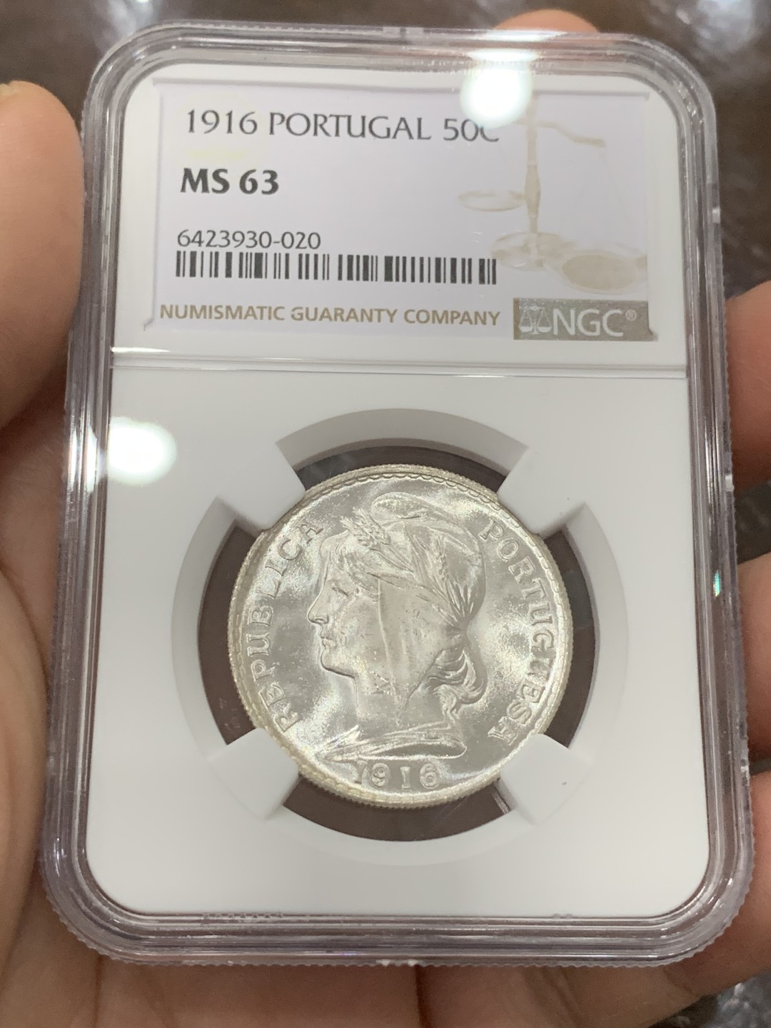 《竞宝斋》第115场-周日，周一 ，2场连拍（全场包邮） NGC-MS63 葡萄牙1916年 自由女神头像 50分银币 原光好品