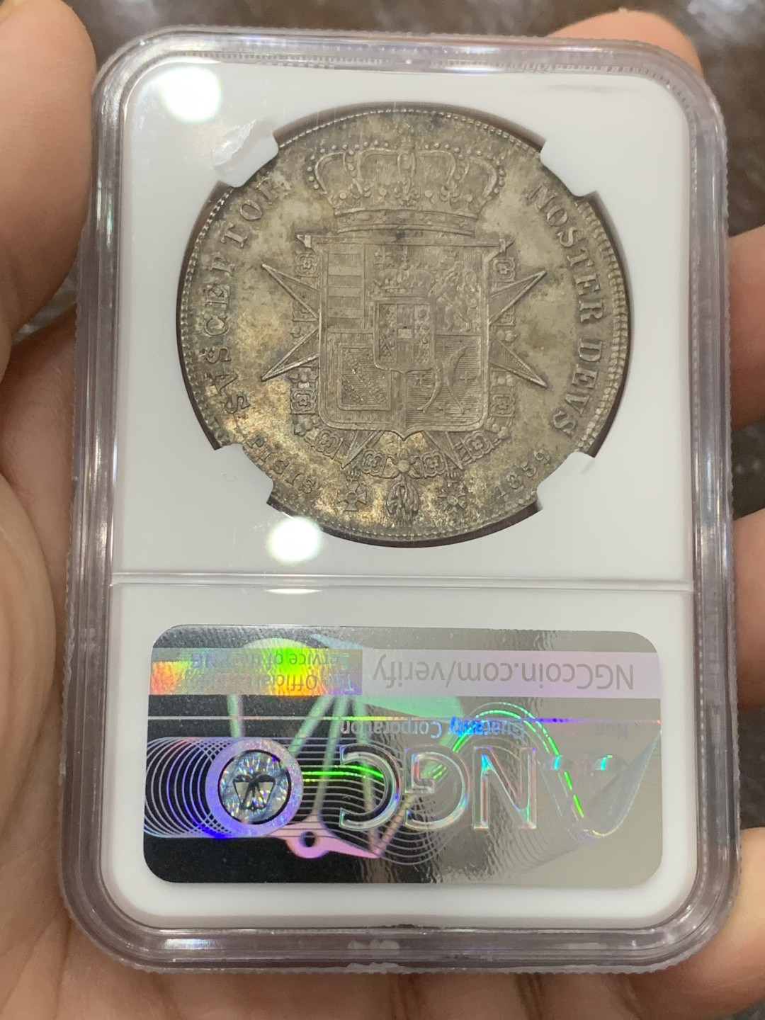 《竞宝斋》第115场-周日，周一 ，2场连拍（全场包邮） NGC-MS63季军分 意大利托斯卡纳1859年末年版1弗朗切斯科大银币，少见精品，包浆醇厚且带彩，打制精湛徽章设计精巧，实物非常漂亮