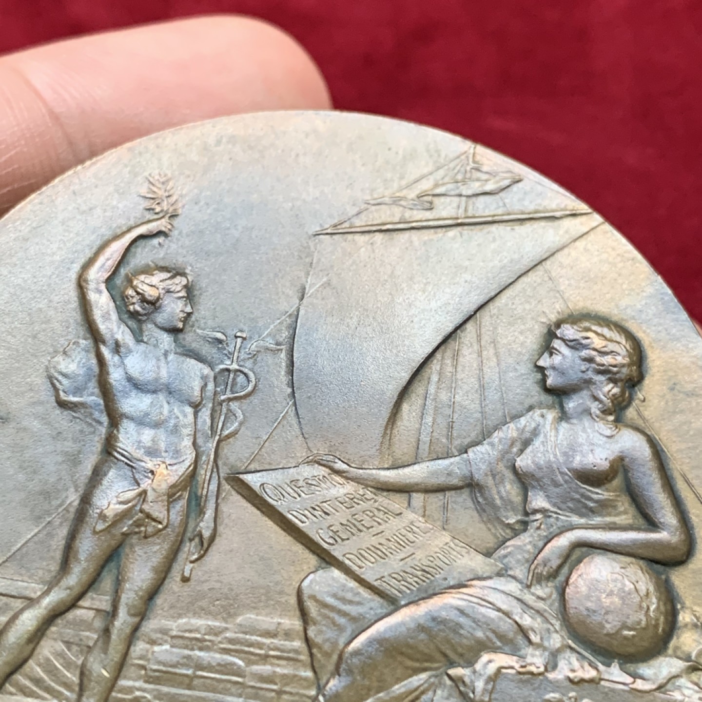 《竞宝斋》第115场-周日，周一 ，2场连拍（全场包邮） 法国1904 马赛商学院 城市景观大铜章56mm78g