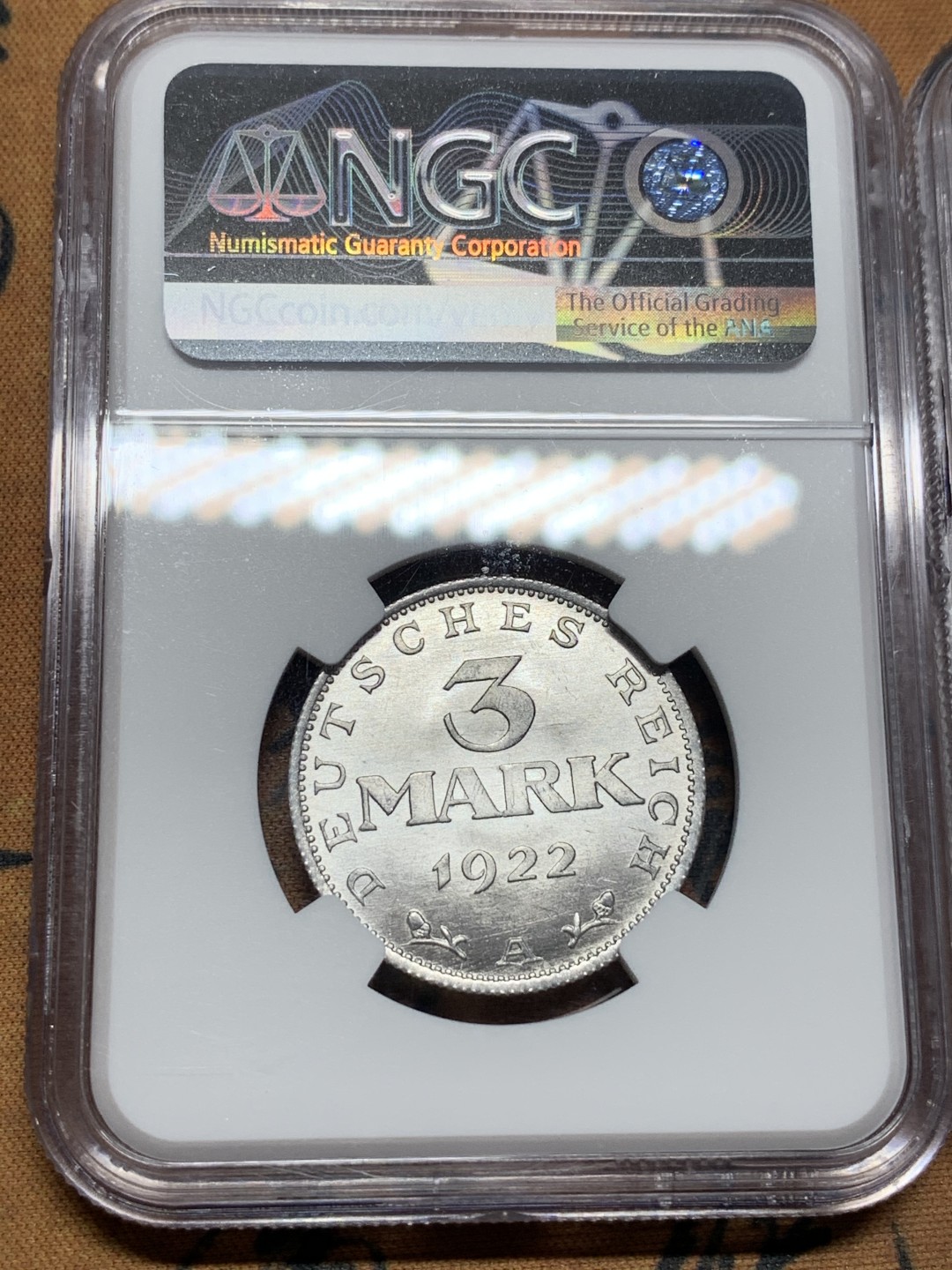 《竞宝斋》第115场-周日，周一 ，2场连拍（全场包邮） NGC-MS64/65 德国 1922年A版3马克铝币一对，不同版别，一次收集