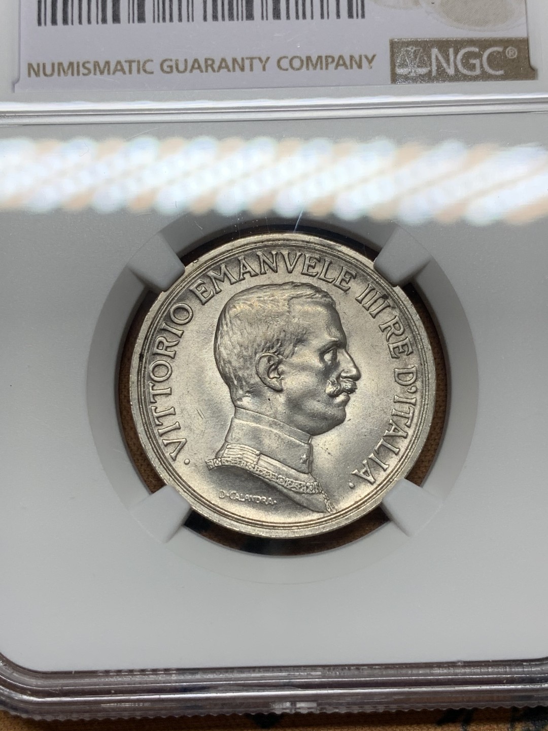 《竞宝斋》第115场-周日，周一 ，2场连拍（全场包邮） NGC-MS62 意大利1914年 胜利马车 2里拉银币