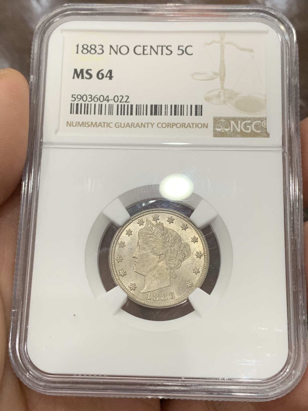 《竞宝斋》第115场-周日，周一 ，2场连拍（全场包邮） NGC-MS64 美国1883 老版5分 无CENTS版本 女神头像发丝和树叶纹路清晰可见 十字转光 难得专挑