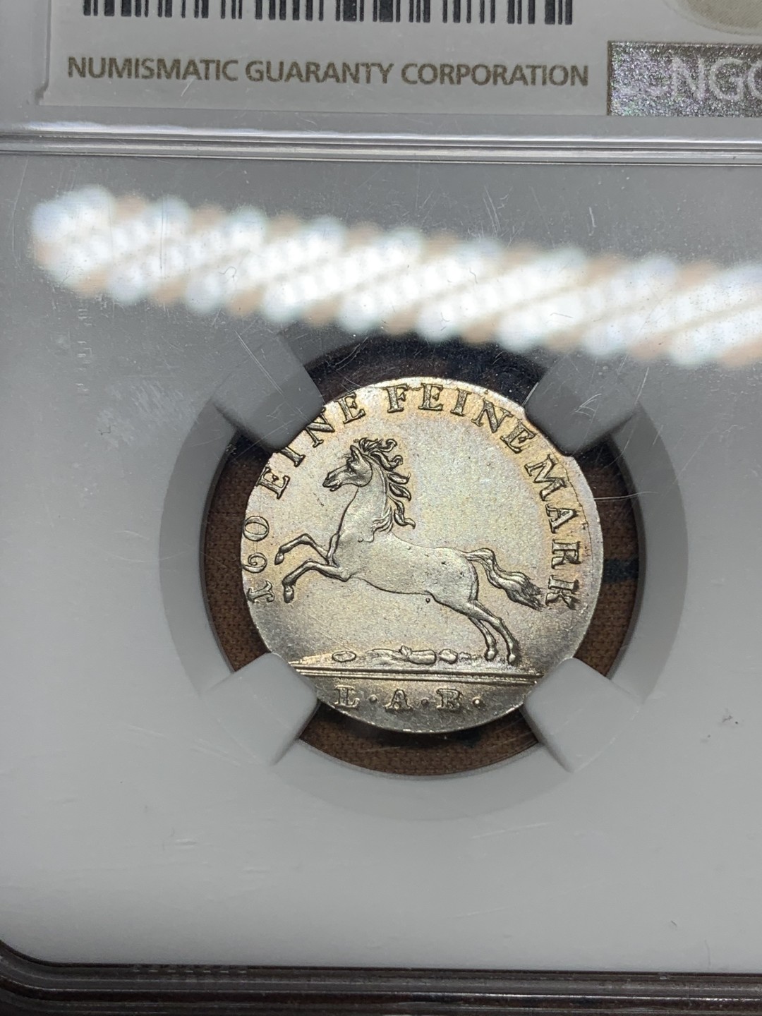 《竞宝斋》第115场-周日，周一 ，2场连拍（全场包邮） NGC-MS64 冠军分！ 德国 1819年 汉诺威 飞马 3格罗申银币 转光强 一步到位的品相！ 这种顶级品相越来越少见到了