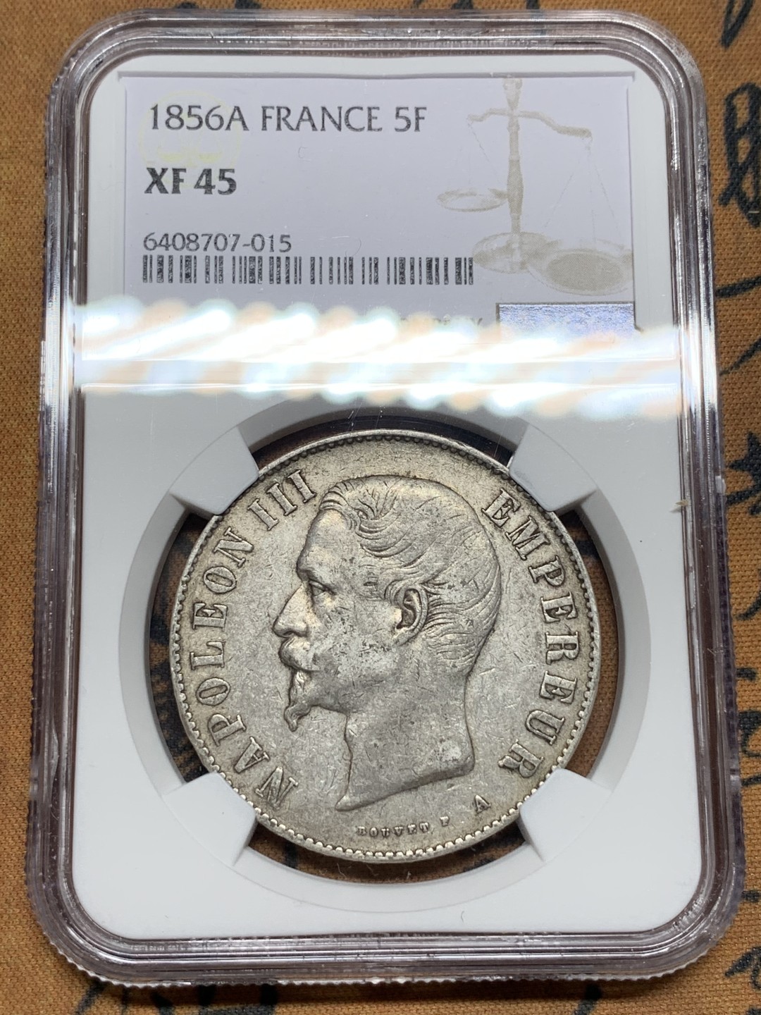 《竞宝斋》第115场-周日，周一 ，2场连拍（全场包邮） NGC-XF45 法国拿三光头 1856年 5法郎大银币 原味好品 这个品种有这个分数已经非常难得