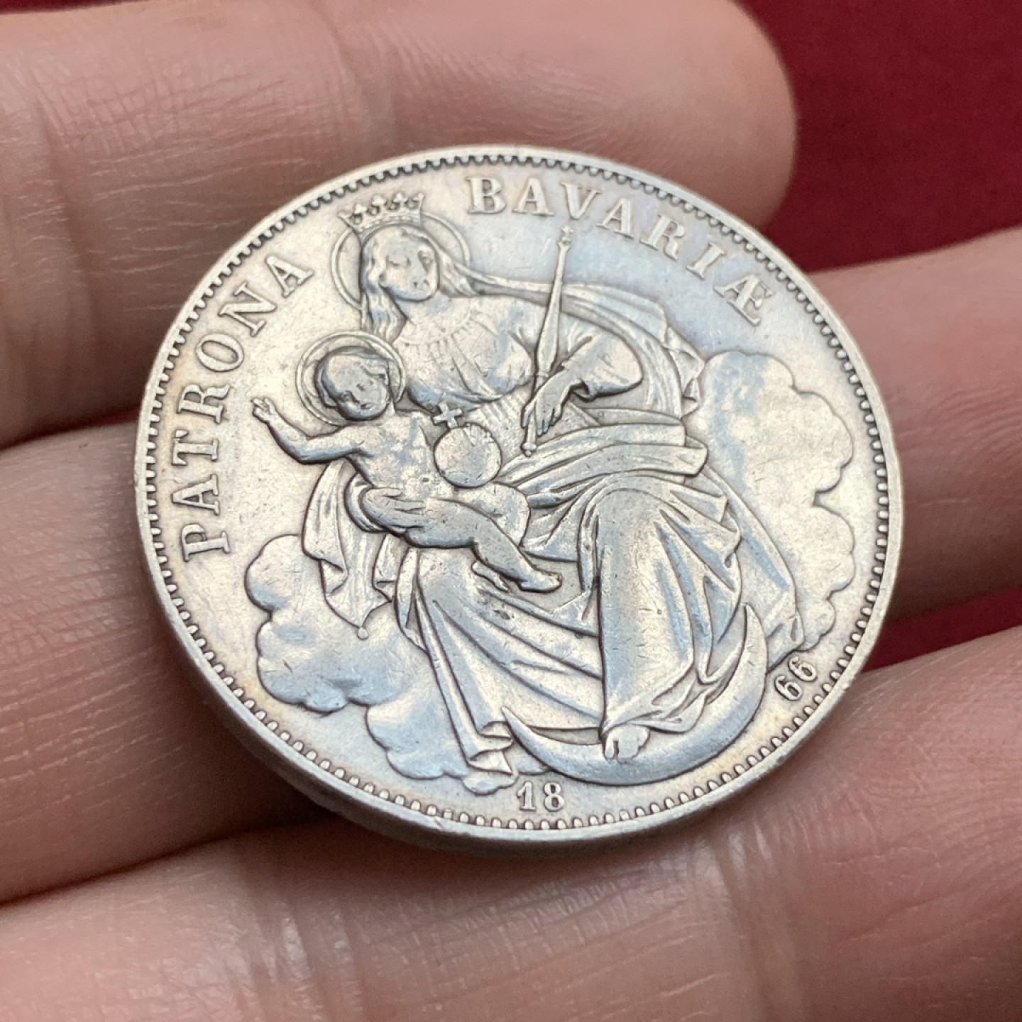 《竞宝斋》第115场-周日，周一 ，2场连拍（全场包邮） 德国 1866年 巴伐利亚 抱婴 泰勒银币