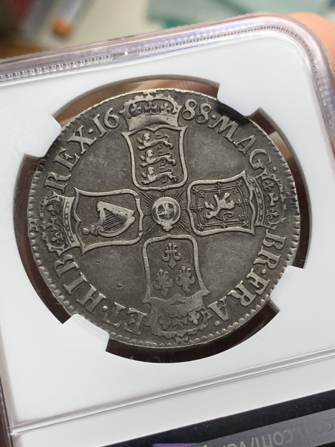 《竞宝斋》第115场-周日，周一 ，2场连拍（全场包邮） NGC VF35 英国 1688 詹姆斯二世  1克朗 大银币 稀缺品种