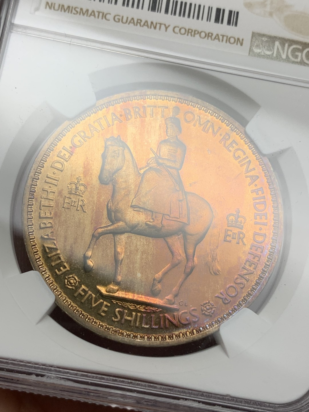 《竞宝斋》第115场-周日，周一 ，2场连拍（全场包邮） NGC-PF63 带五彩1953年伊丽莎白二世首年加冕克朗，热门品种