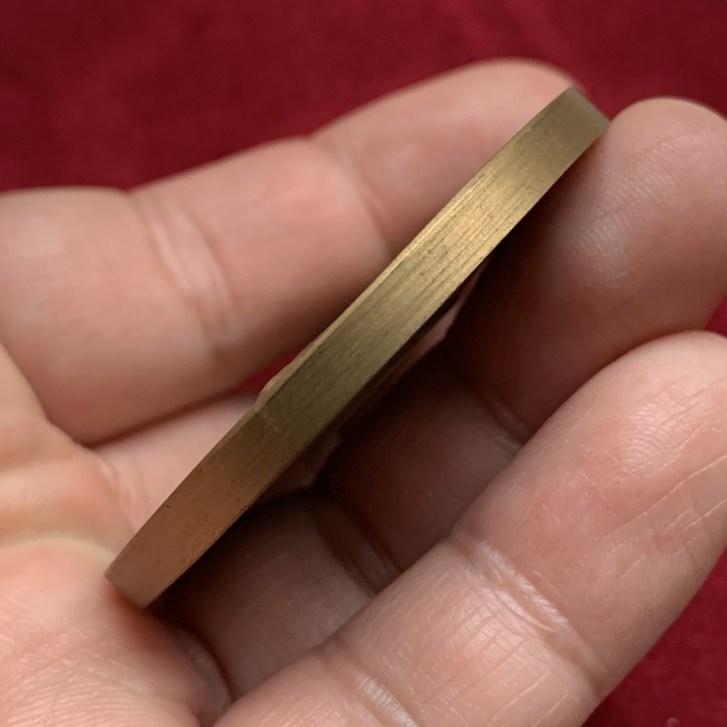 《竞宝斋》第115场-周日，周一 ，2场连拍（全场包邮） 瑞士1932日内瓦裁军会议纪念铜章50mm58g