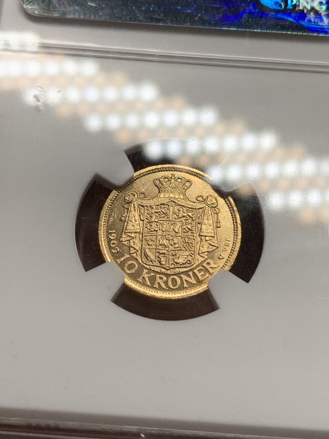 《竞宝斋》第115场-周日，周一 ，2场连拍（全场包邮） NGC MS64 丹麦1909年10克朗金币镜面底板