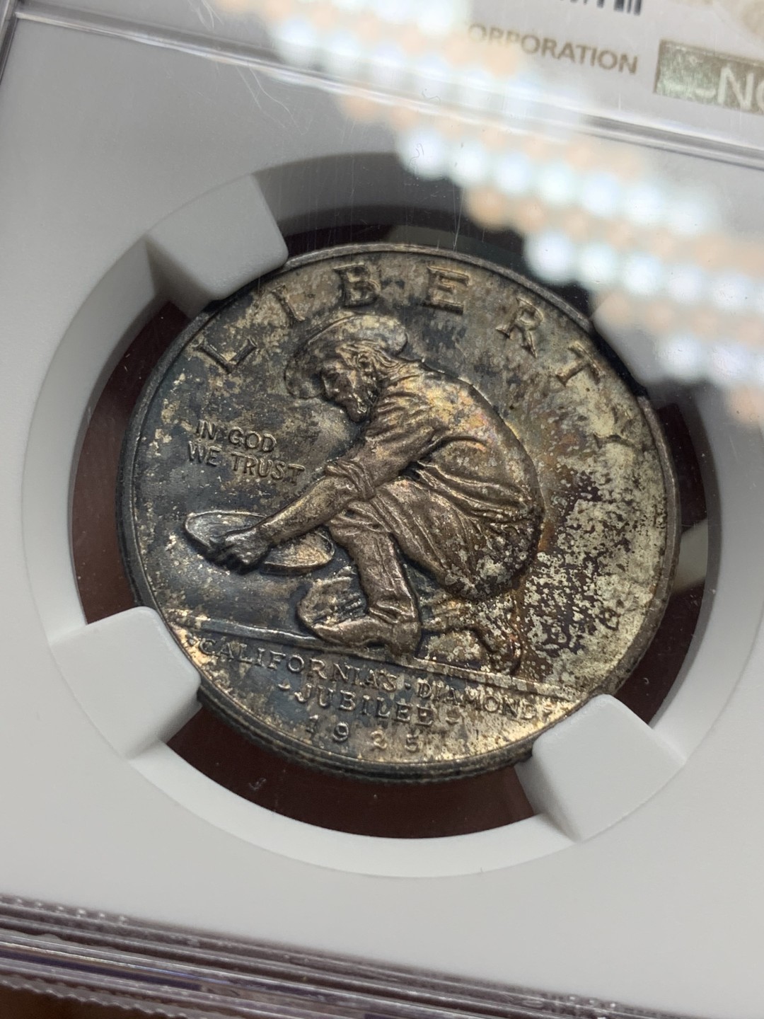 《竞宝斋》第115场-周日，周一 ，2场连拍（全场包邮） NGC-MS62 美国 1925年 加州淘金热 半美元纪念银币 少见品种 浓郁包浆