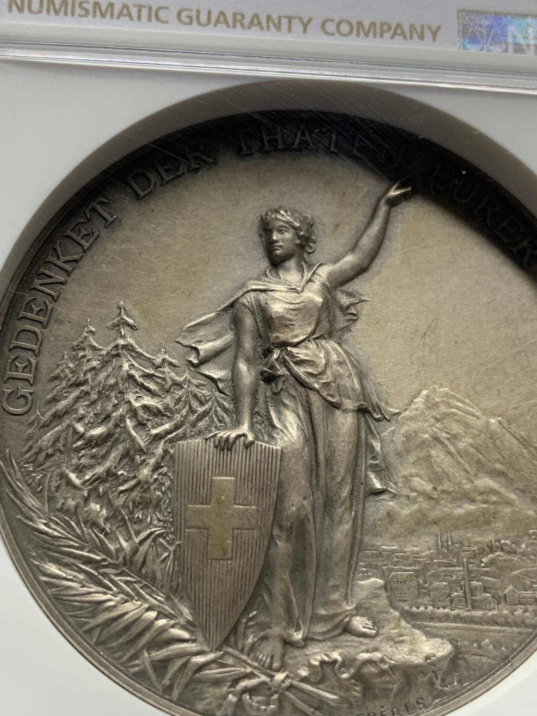 《竞宝斋》第115场-周日，周一 ，2场连拍（全场包邮） NGC MS62 瑞士1892年格拉鲁斯射击节女神大银章 高浮雕加厚评级盒