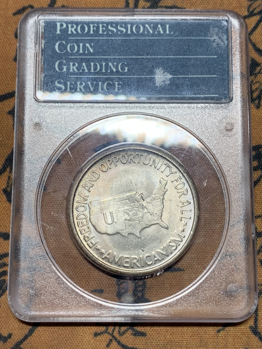 《竞宝斋》第115场-周日，周一 ，2场连拍（全场包邮） PCGS-MS63 美国 1954年两位华盛顿半圆银币，淡彩包浆十分漂亮，PCGS经典摇摇盒十分难得