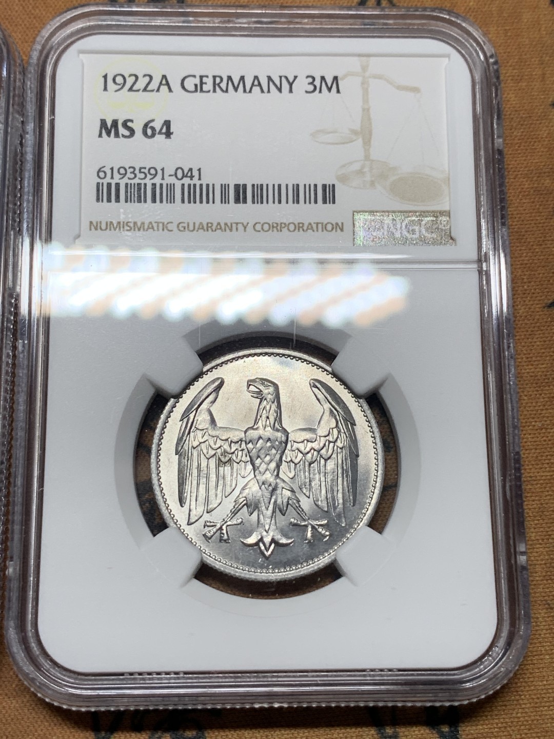 《竞宝斋》第115场-周日，周一 ，2场连拍（全场包邮） NGC-MS64/65 德国 1922年A版3马克铝币一对，不同版别，一次收集