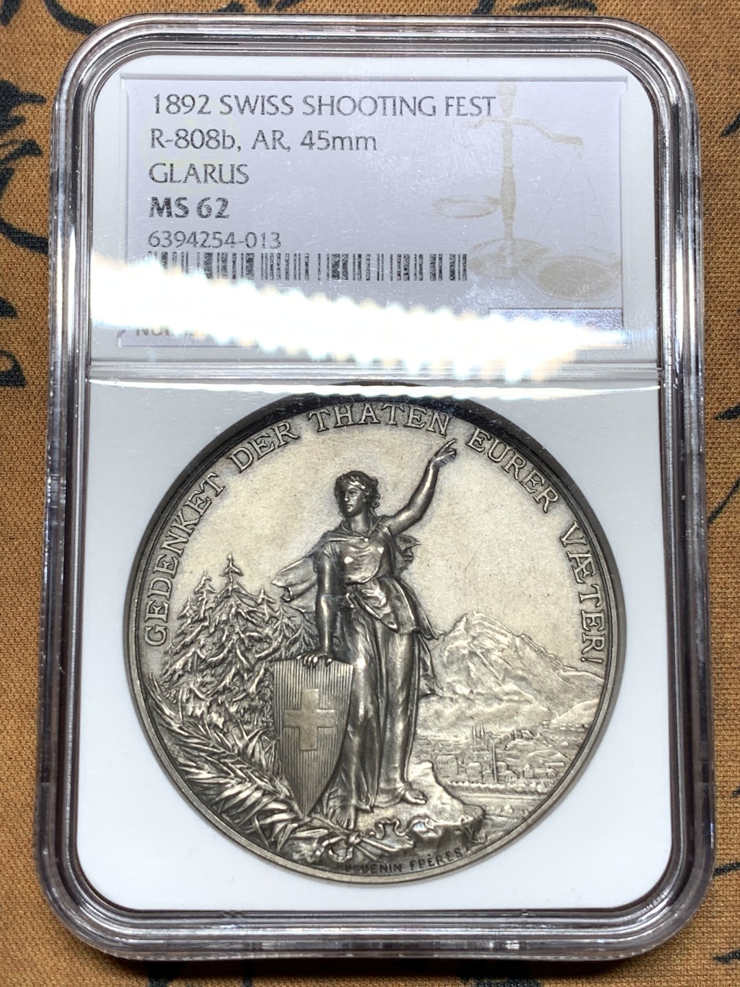 《竞宝斋》第115场-周日，周一 ，2场连拍（全场包邮） NGC MS62 瑞士1892年格拉鲁斯射击节女神大银章 高浮雕加厚评级盒