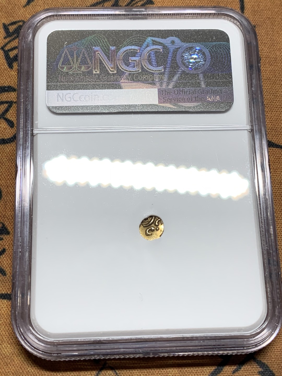 《竞宝斋》第115场-周日，周一 ，2场连拍（全场包邮） NGC-AU58 印度 1795年 坎钦FANAM金币 少见品种