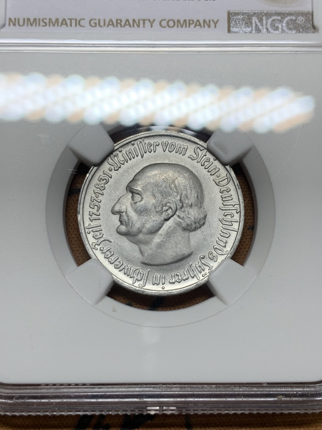 《竞宝斋》第115场-周日，周一 ，2场连拍（全场包邮） NGC-MS64 德国魏玛 1923年 25万马克 大马铝币 顶级分数