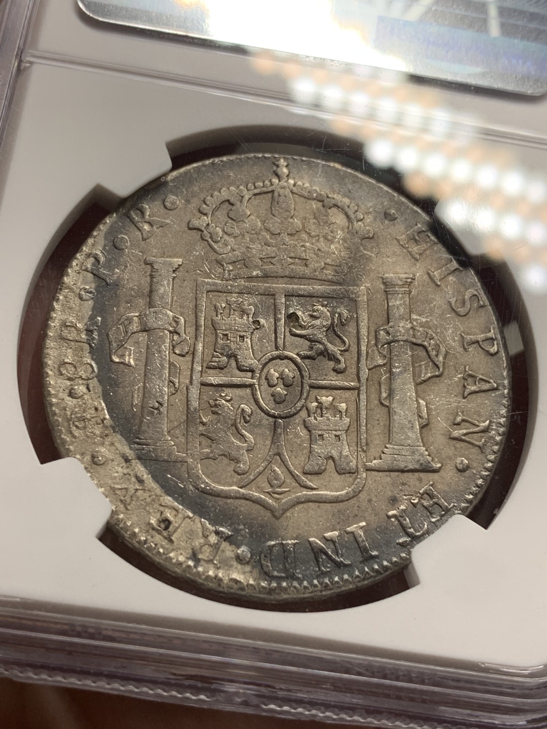 《竞宝斋》第115场-周日，周一 ，2场连拍（全场包邮） NGC AU 评级 玻利维亚 1782年 卡三 8R 双柱 大银币 包浆细节都不错，有小戳