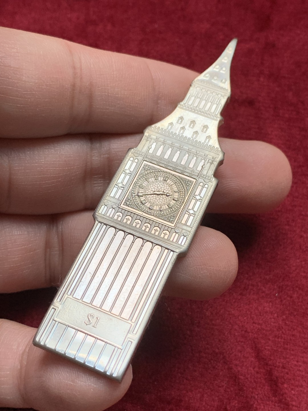 《竞宝斋》第116场-周日，周一 ，2场连拍（全场包邮） 维京 2016年 异形币，伊丽莎白二世 1S 大笨钟 镍币，包装皮套完好