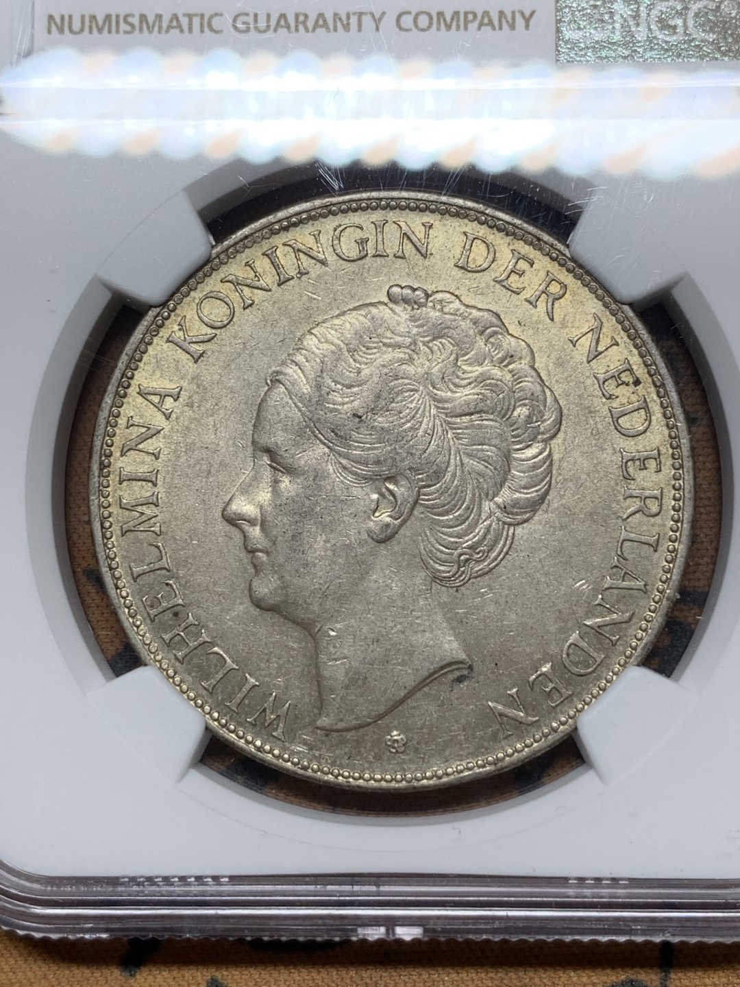 《竞宝斋》第116场-周日，周一 ，2场连拍（全场包邮） NGC-AU58 荷兰1931年 威廉米娜女王2.5盾大银币 原光好品