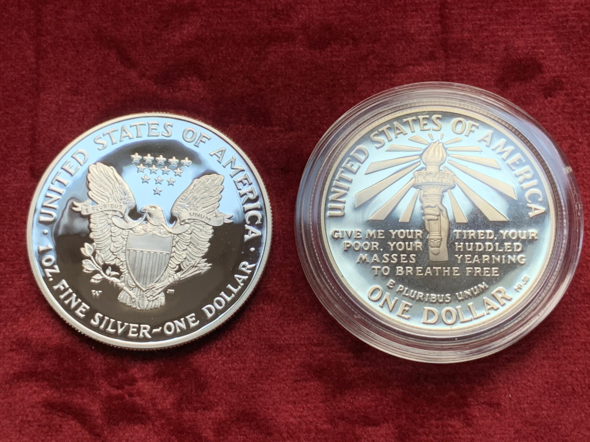 《竞宝斋》第116场-周日，周一 ，2场连拍（全场包邮） 美国 1美元大银币2枚  1986 精制版 自由女神1美元一枚+2002年 行走女神银币一枚