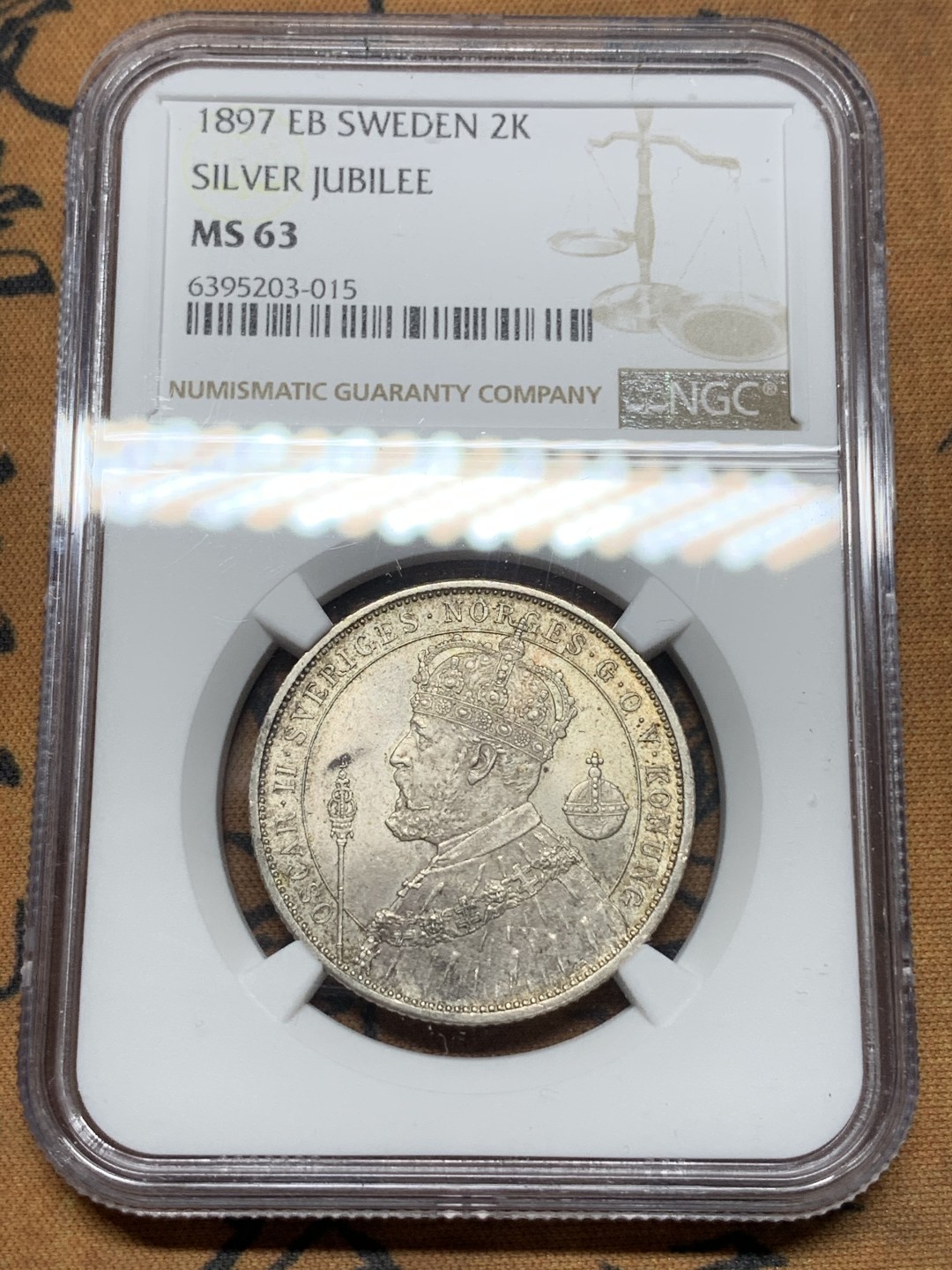 《竞宝斋》第116场-周日，周一 ，2场连拍（全场包邮） NGC-MS63 瑞典1897年 加冕纪念2克朗大银币 原光带点彩 非常漂亮