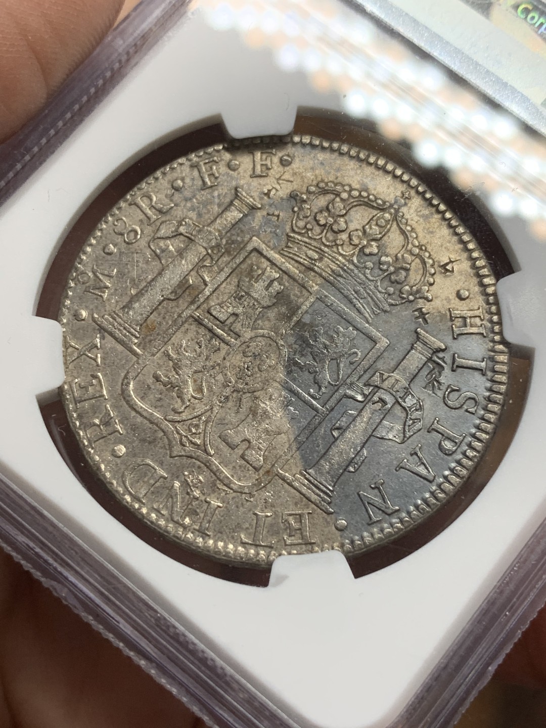 《竞宝斋》第116场-周日，周一 ，2场连拍（全场包邮） NGC AU 评级 墨西哥 1783年 卡三 8R 双柱 大银币 打制细节都不错，有小戳