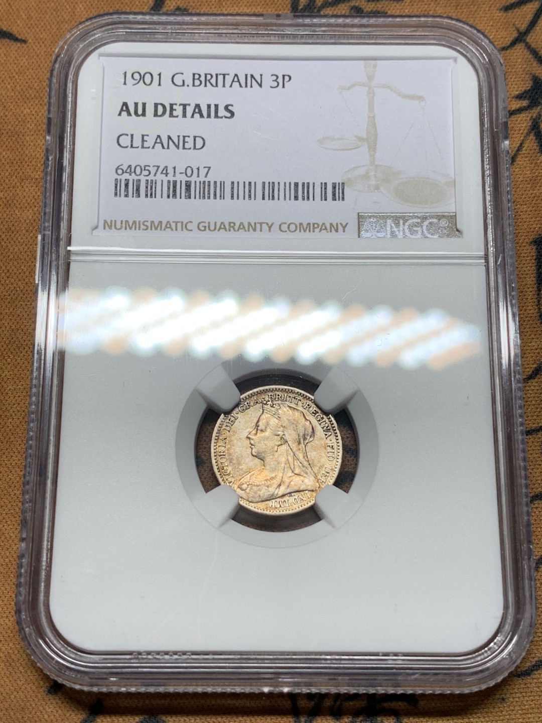 《竞宝斋》第116场-周日，周一 ，2场连拍（全场包邮） NGC AU 英国 1901年 维多利亚 高冠版 3便士 银币