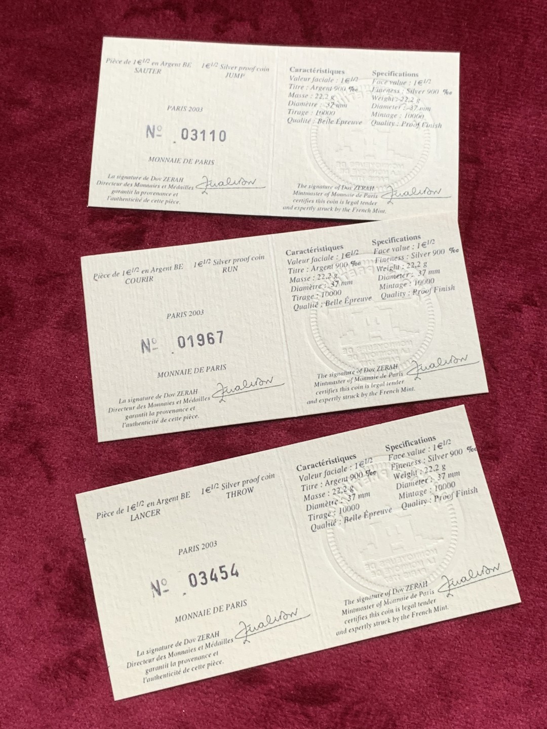 《竞宝斋》第116场-周日，周一 ，2场连拍（全场包邮） 法国2003年3枚精制银币套币 1.5欧元面值 IAAF国际田联运动会 巴黎造币厂原盒原证 22.2克X3=66.6克 900银