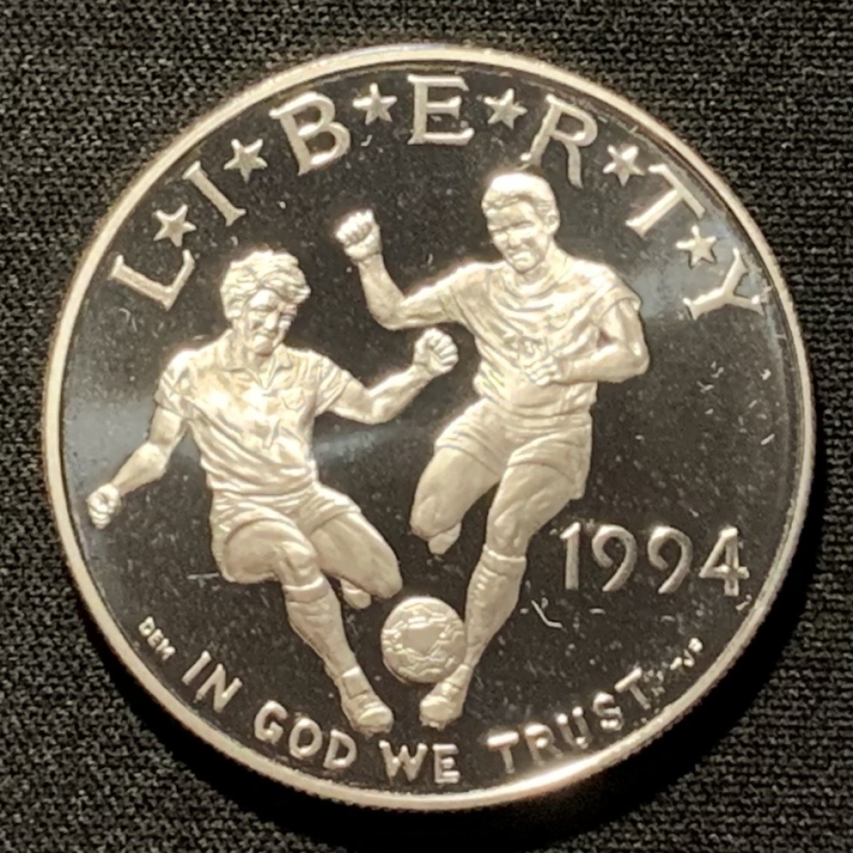 紫瑗钱币——第251期拍卖 美国 1994年 美国世界杯 双人争球 1美元 26.73克 0.9银 精制