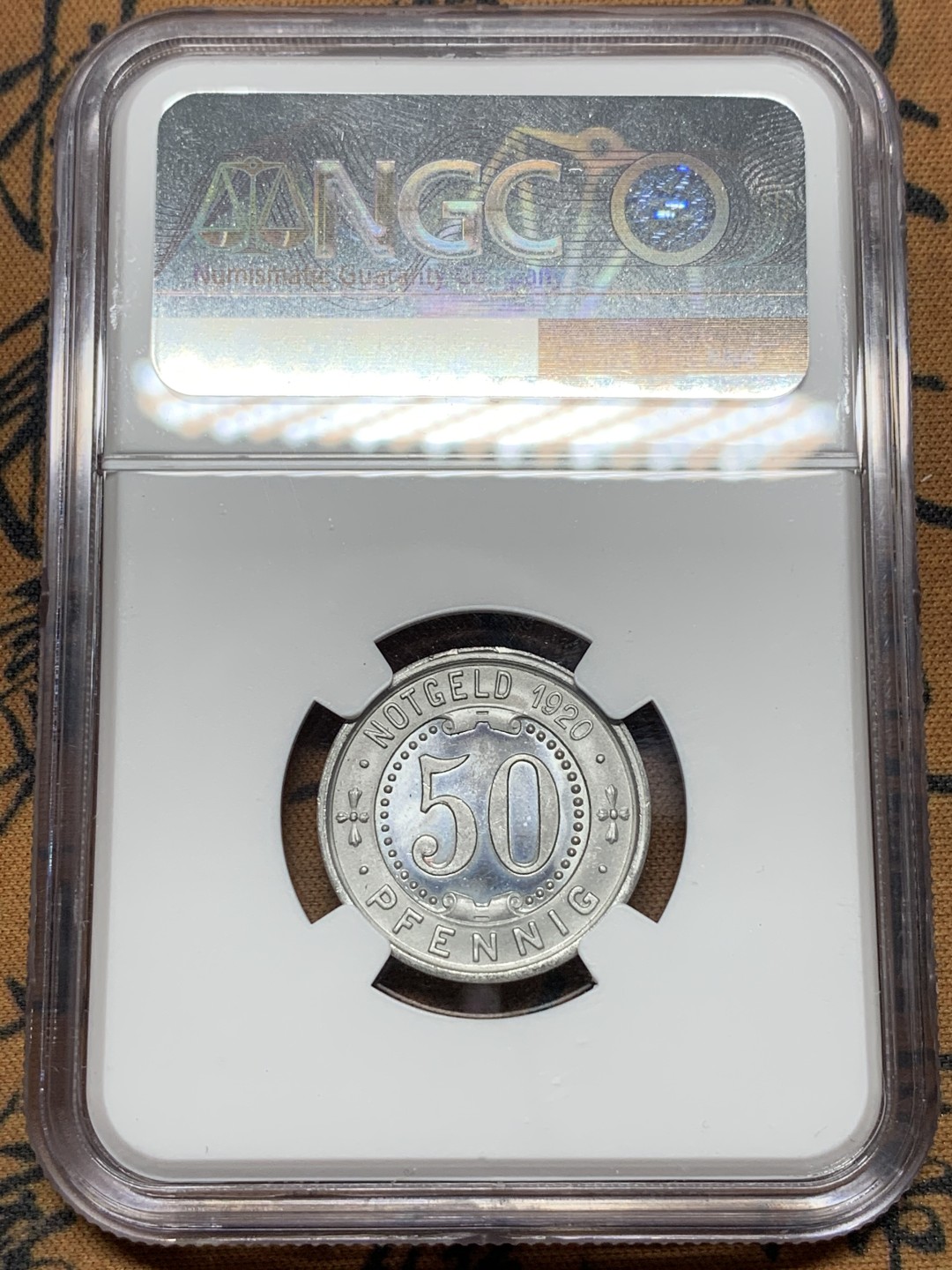 《竞宝斋》第116场-周日，周一 ，2场连拍（全场包邮） NGC MS65 1920年德国德紧时期门登洞熊50芬尼铝币 品相完美