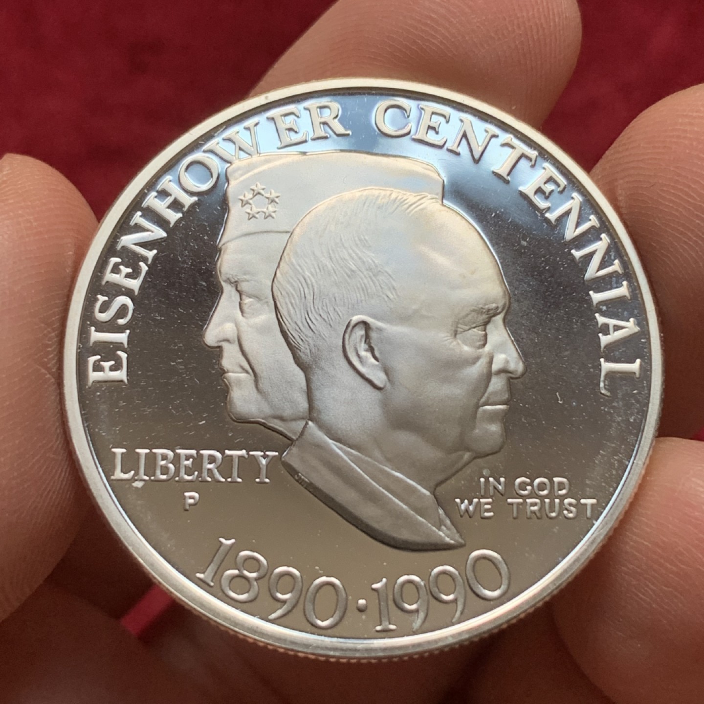 《竞宝斋》第116场-周日，周一 ，2场连拍（全场包邮） 美国1990年 精制版 艾森豪威尔百年纪念  1美元 大银币  38.1mm 26.73克