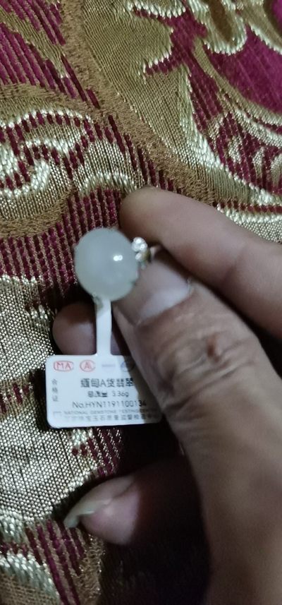 缅甸A货翡翠女戒 - 缅甸A货翡翠女戒