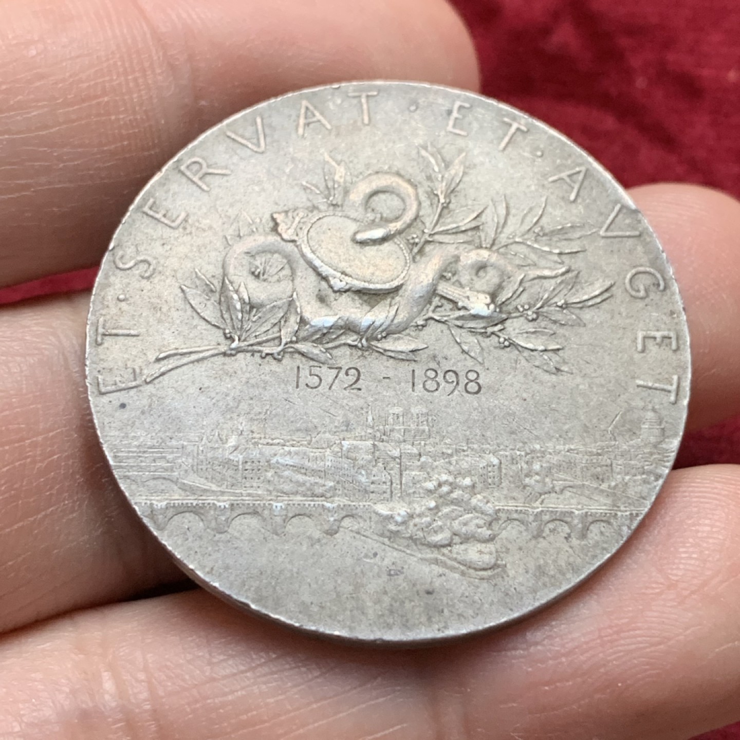 《竞宝斋》第116场-周日，周一 ，2场连拍（全场包邮） 罗蒂作品 法国 1898年 巴黎证券交易所 银章 欧洲原味深灰包浆 21.9克 37mm直径 丰饶角边铭 银标