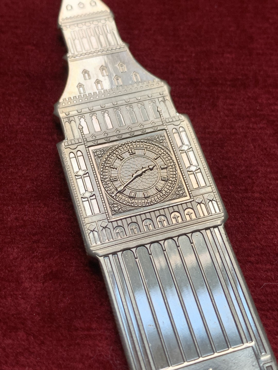 《竞宝斋》第116场-周日，周一 ，2场连拍（全场包邮） 维京 2016年 异形币，伊丽莎白二世 1S 大笨钟 镍币，包装皮套完好