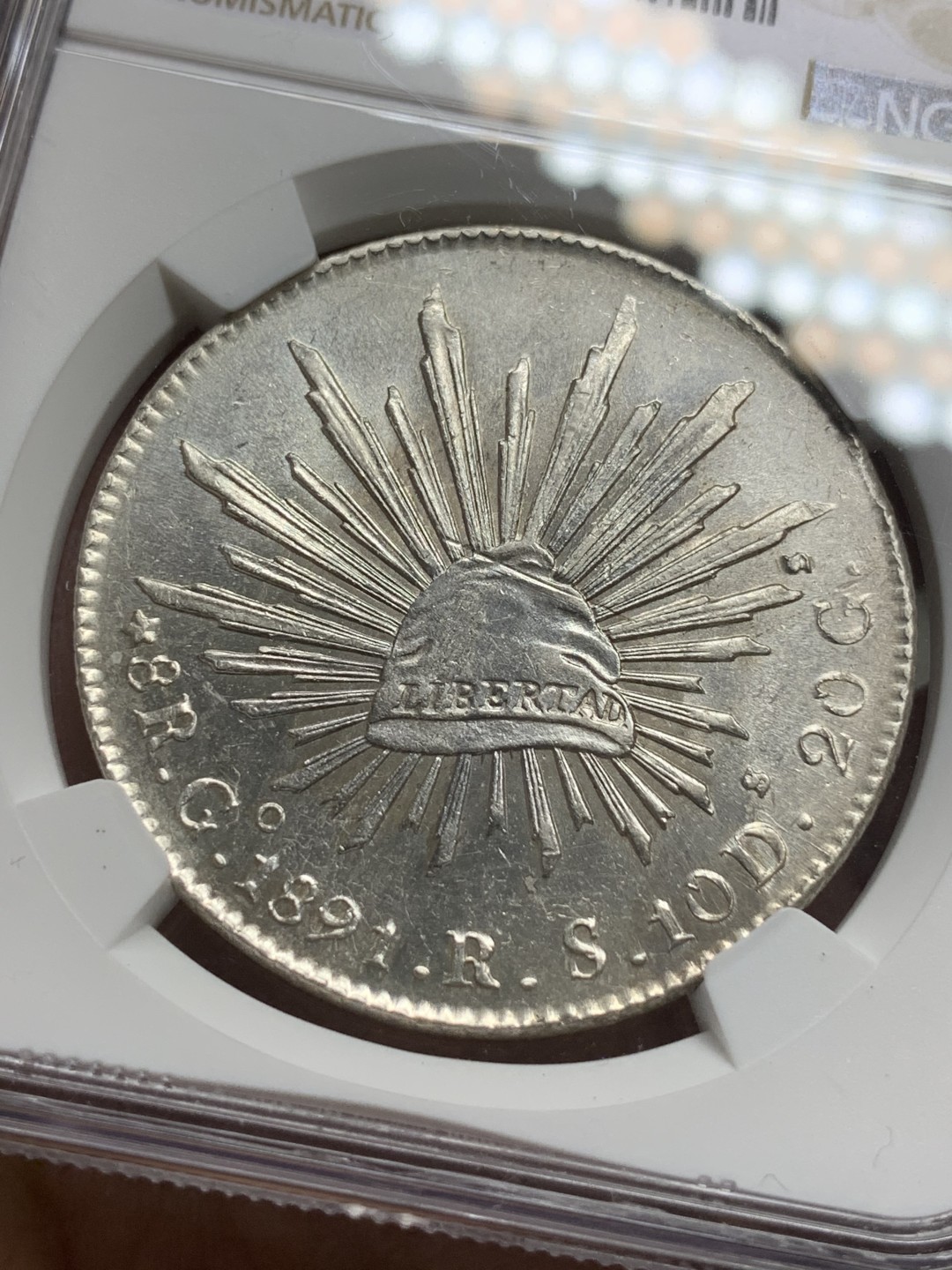 《竞宝斋》第116场-周日，周一 ，2场连拍（全场包邮） NGC UNC 墨西哥 1891年 8R 花边鹰洋 银币 打制压力十足 细节好 全羽不错 光度极好