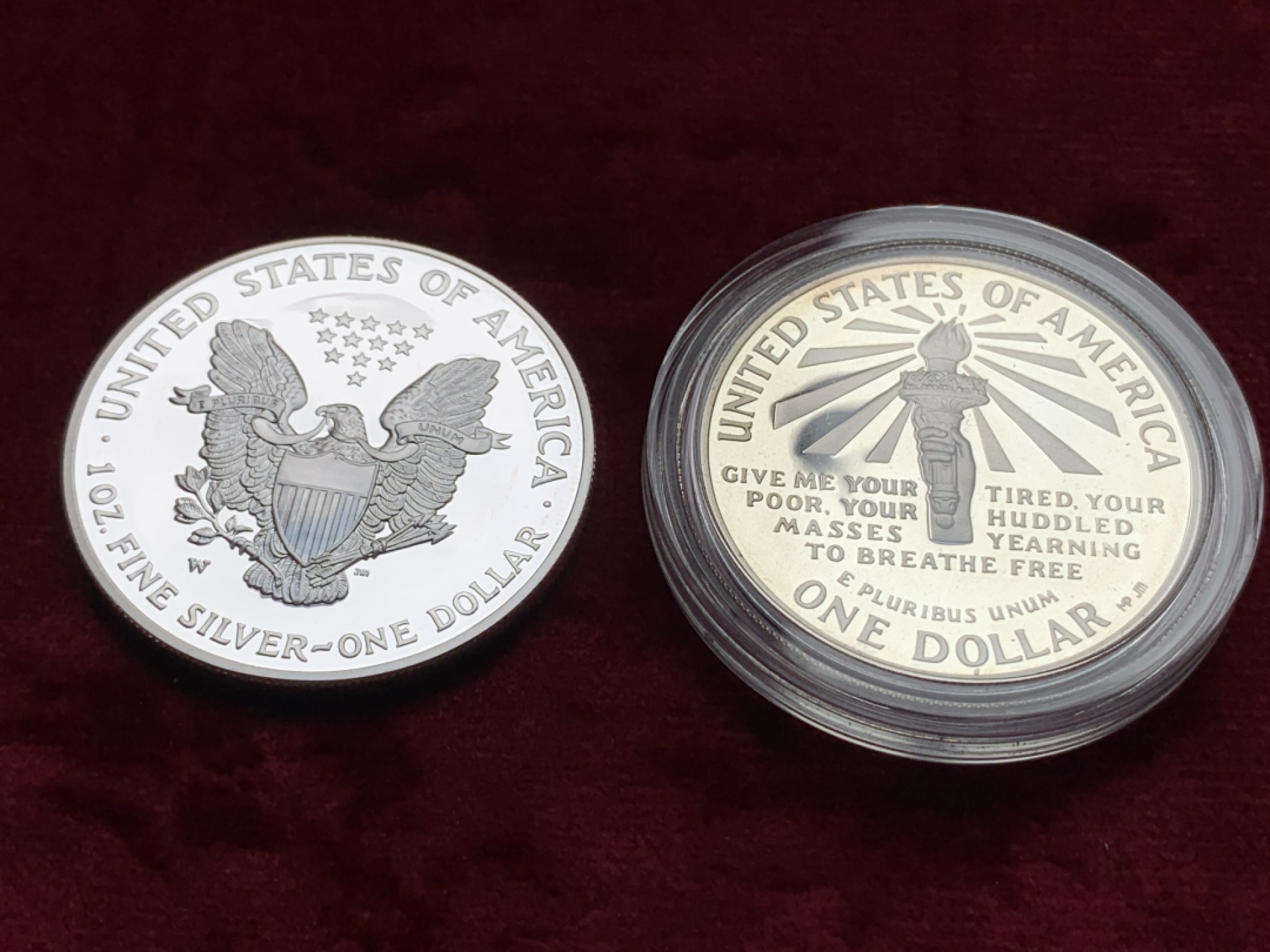 《竞宝斋》第116场-周日，周一 ，2场连拍（全场包邮） 美国 1美元大银币2枚  1986 精制版 自由女神1美元一枚+2002年 行走女神银币一枚