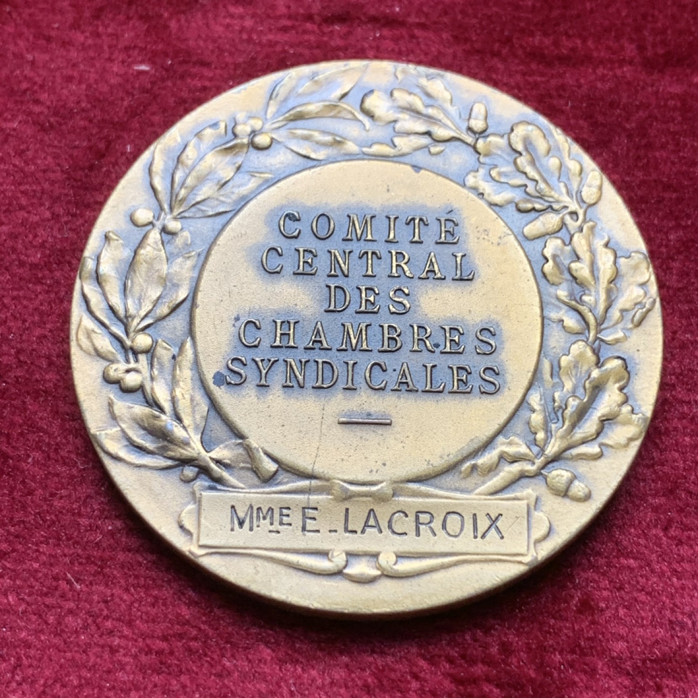 《竞宝斋》第116场-周日，周一 ，2场连拍（全场包邮） 法国19世纪铜章，戎装鸡冠玛丽安娜，领口射箭，原光透亮，重量29.9g，直径41.25mm