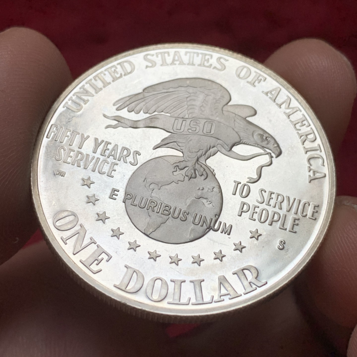 《竞宝斋》第116场-周日，周一 ，2场连拍（全场包邮） 美国1991年 联合服务组织成立50周年  1美元 大银币  38.1mm 26.73克