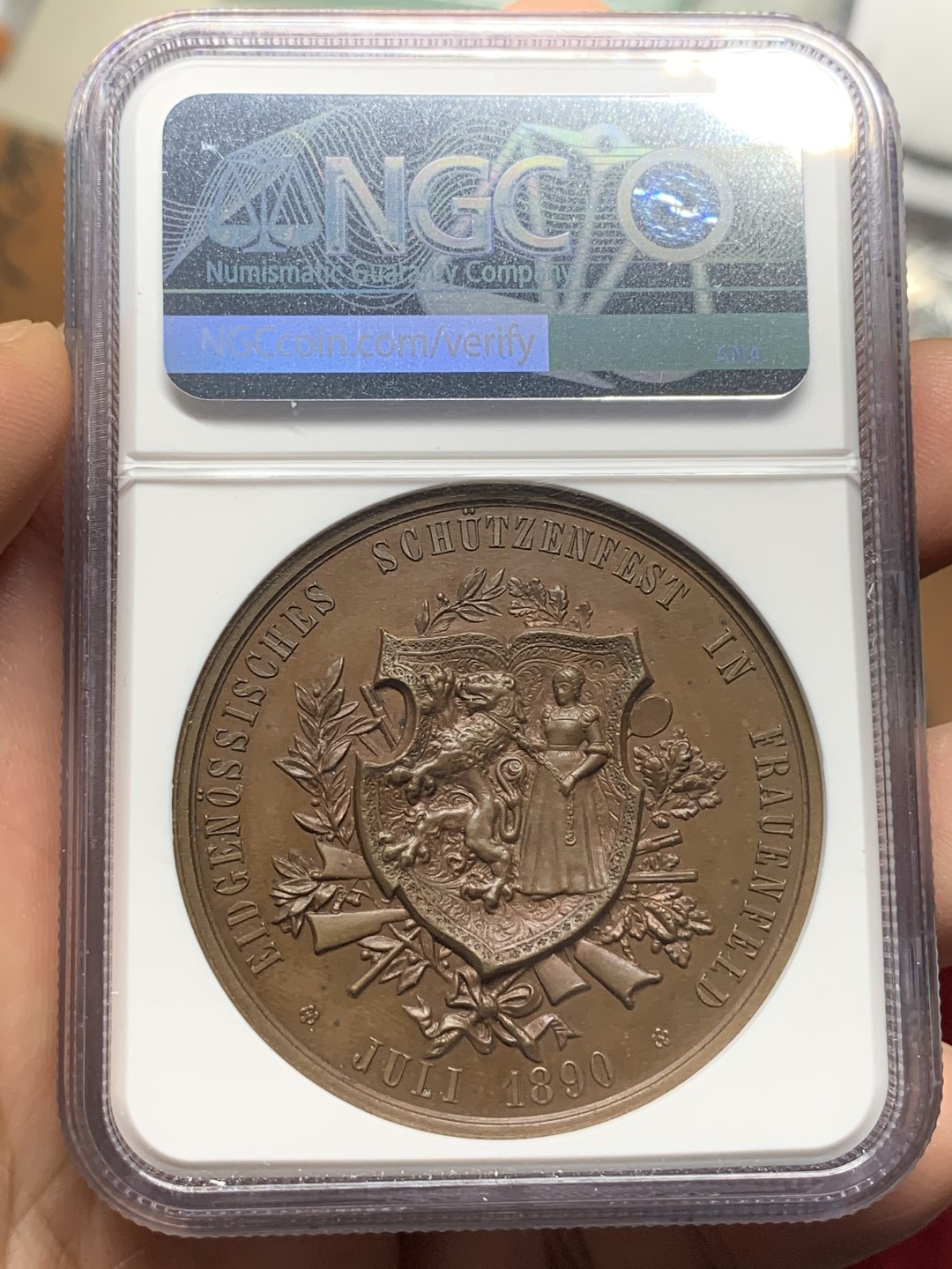 《竞宝斋》第116场-周日，周一 ，2场连拍（全场包邮） NGC MS64 1890年瑞士弗劳恩菲尔德射击节铜章，高浮雕铜章，高分品质