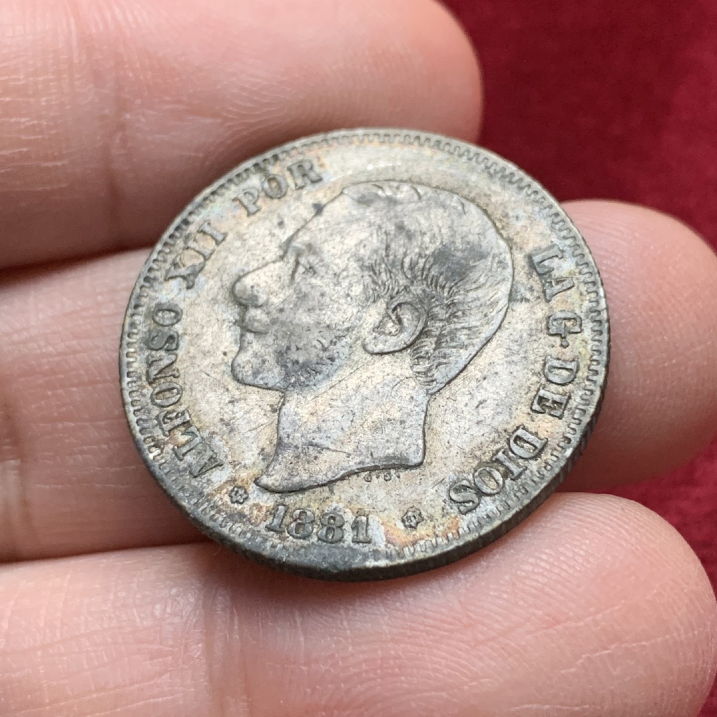 《竞宝斋》第116场-周日，周一 ，2场连拍（全场包邮） 西班牙1881年 阿方索十二世 双柱2比塞塔银币 原味好品 非常舒服