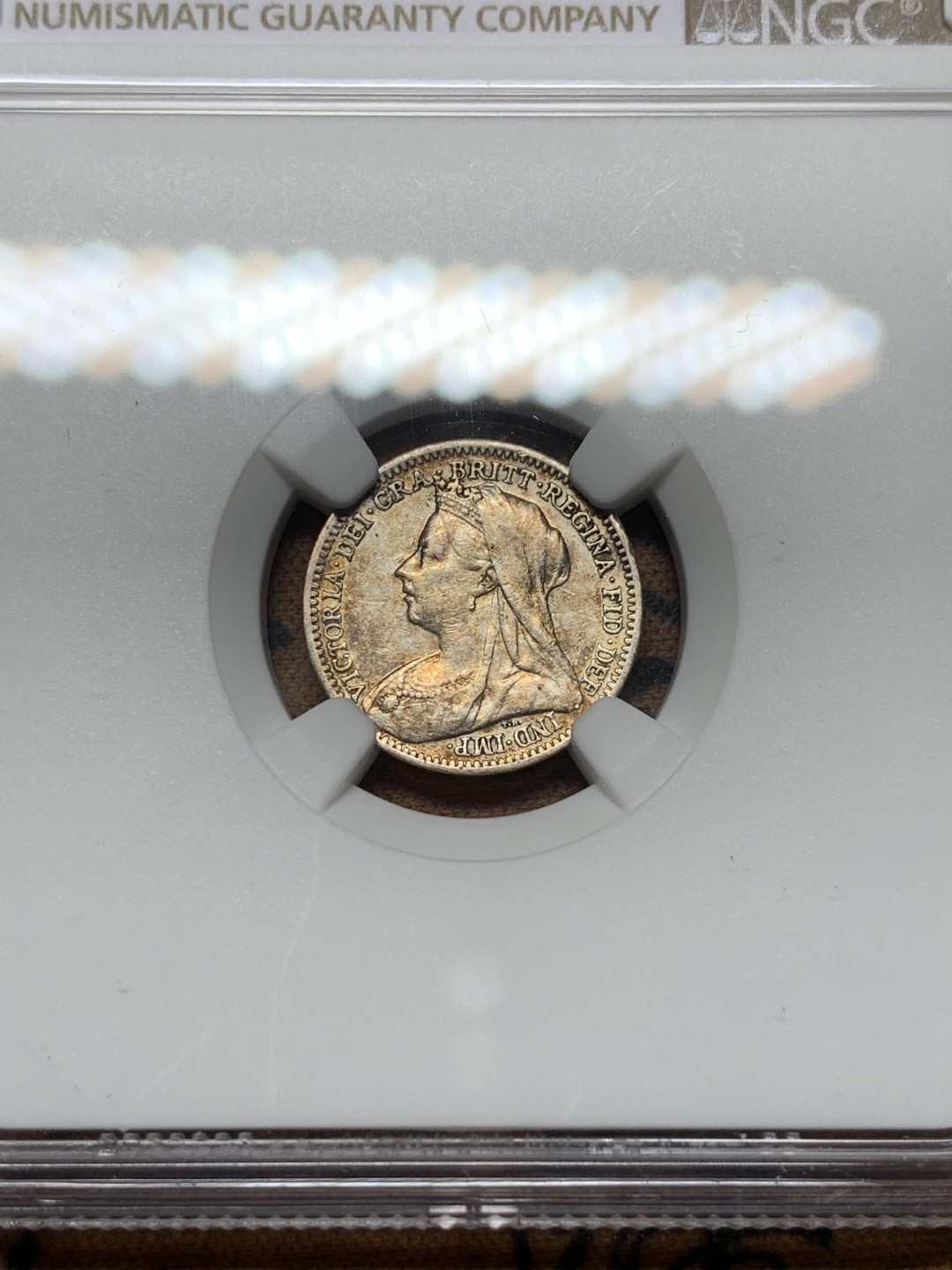 《竞宝斋》第116场-周日，周一 ，2场连拍（全场包邮） NGC AU 英国 1901年 维多利亚 高冠版 3便士 银币