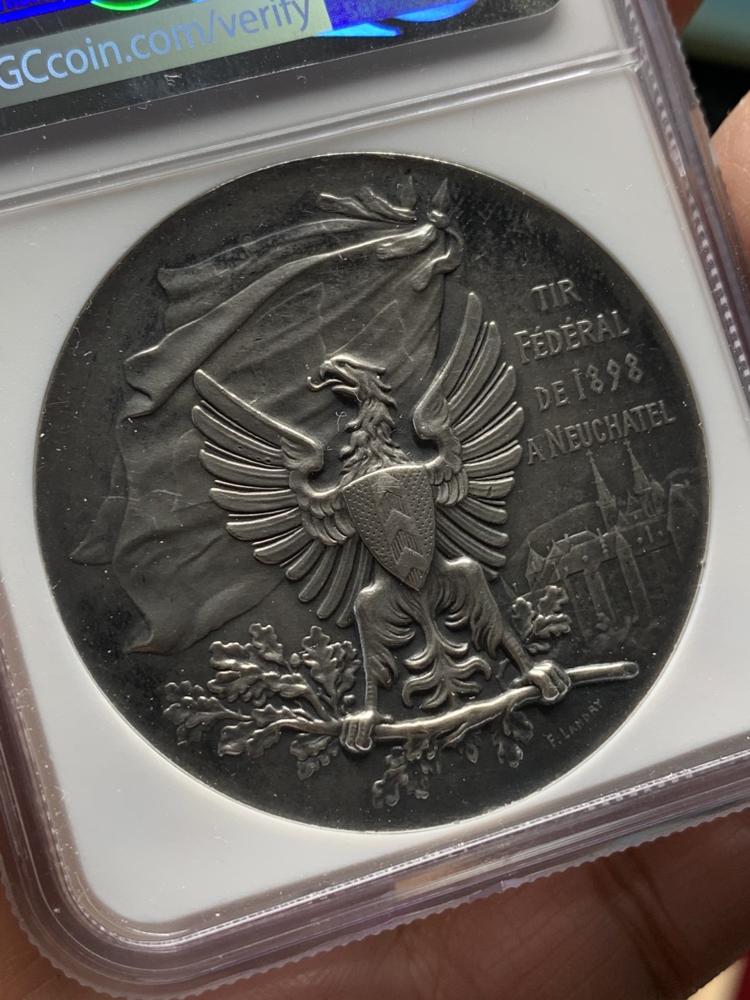 《竞宝斋》第116场-周日，周一 ，2场连拍（全场包邮） NGC MS61 1898年瑞士纳沙泰尔射击节银章，人物栩栩如生，热门品种